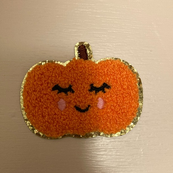 Vibrant Chenille Pumpkin Patch Appliqué Iron-On, Fusible, Embroidery Ready - Picture 4 of 9